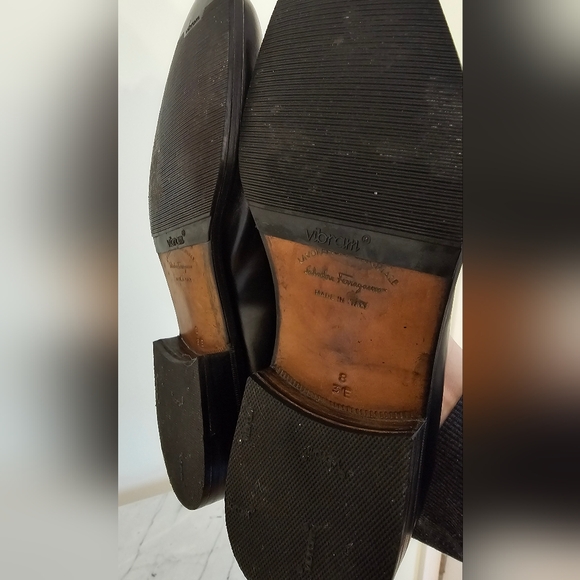 Size 10.5 | Salvatore Ferragamo Authentic oxford shoes - Picture 7 of 11